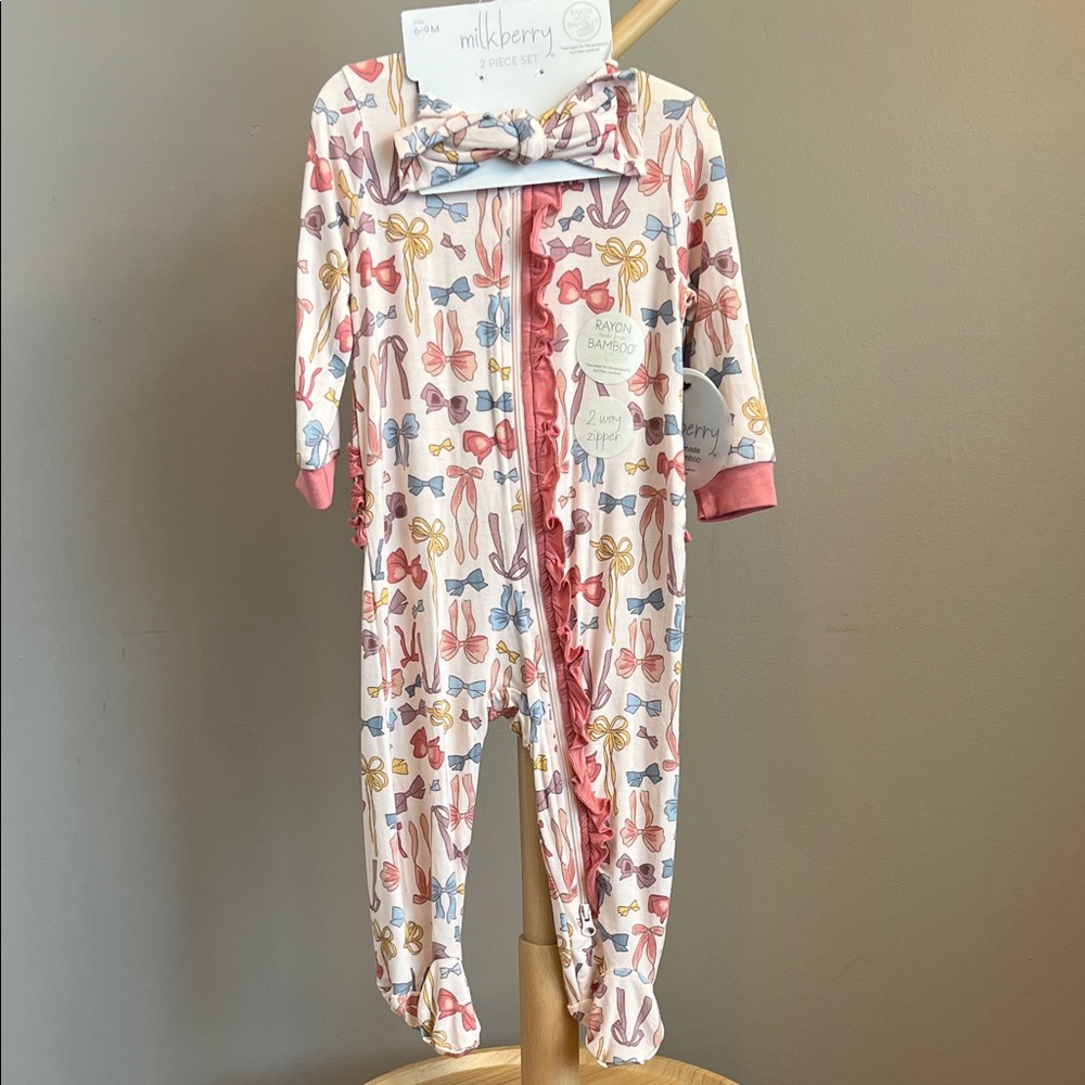 NEW Milkberry Bamboo Baby Girl Ruffle Footie Sleeper with Matching Hairbow 6-9M